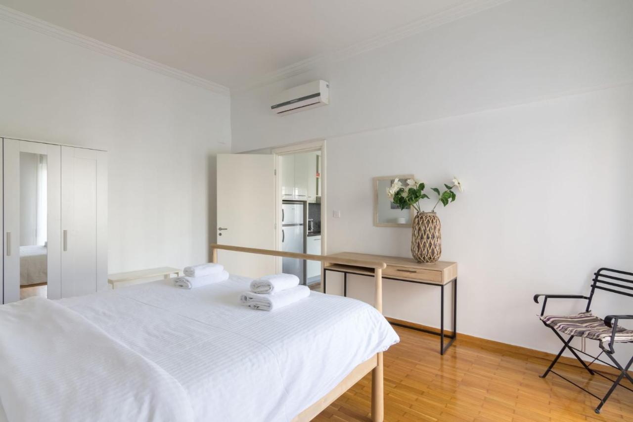 Classic Apartment For 4 People A Atene Esterno foto