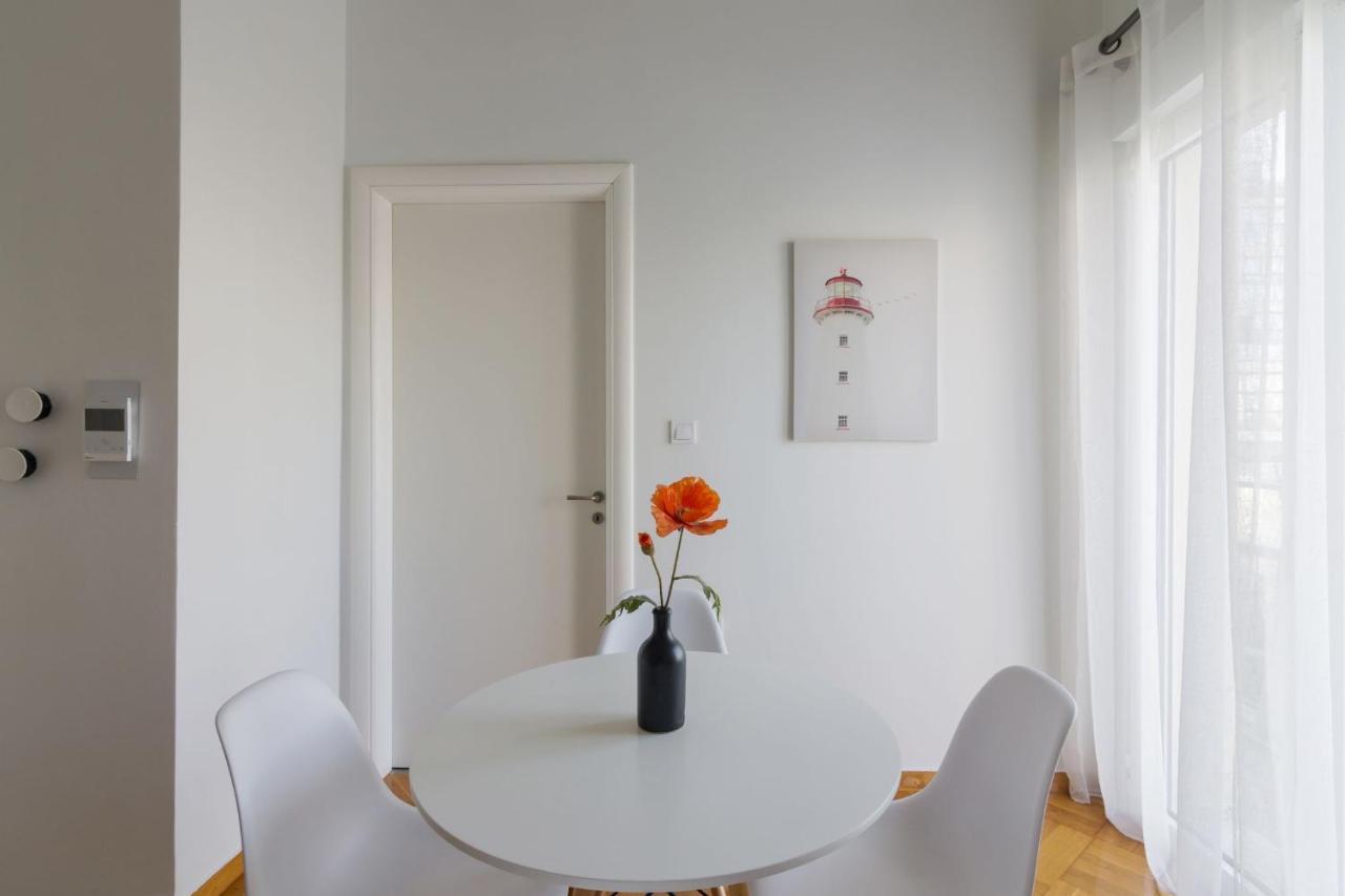Classic Apartment For 4 People A Atene Esterno foto